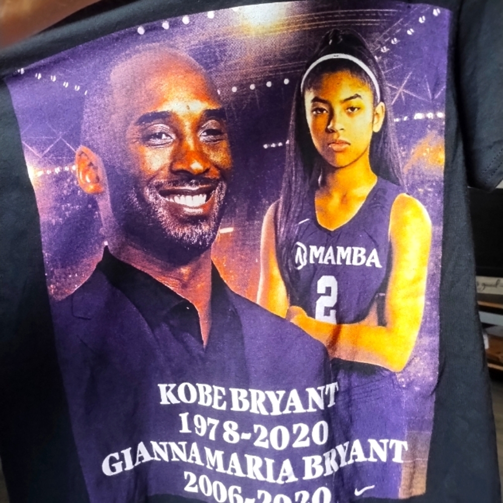 Kobe Bryant t shirt